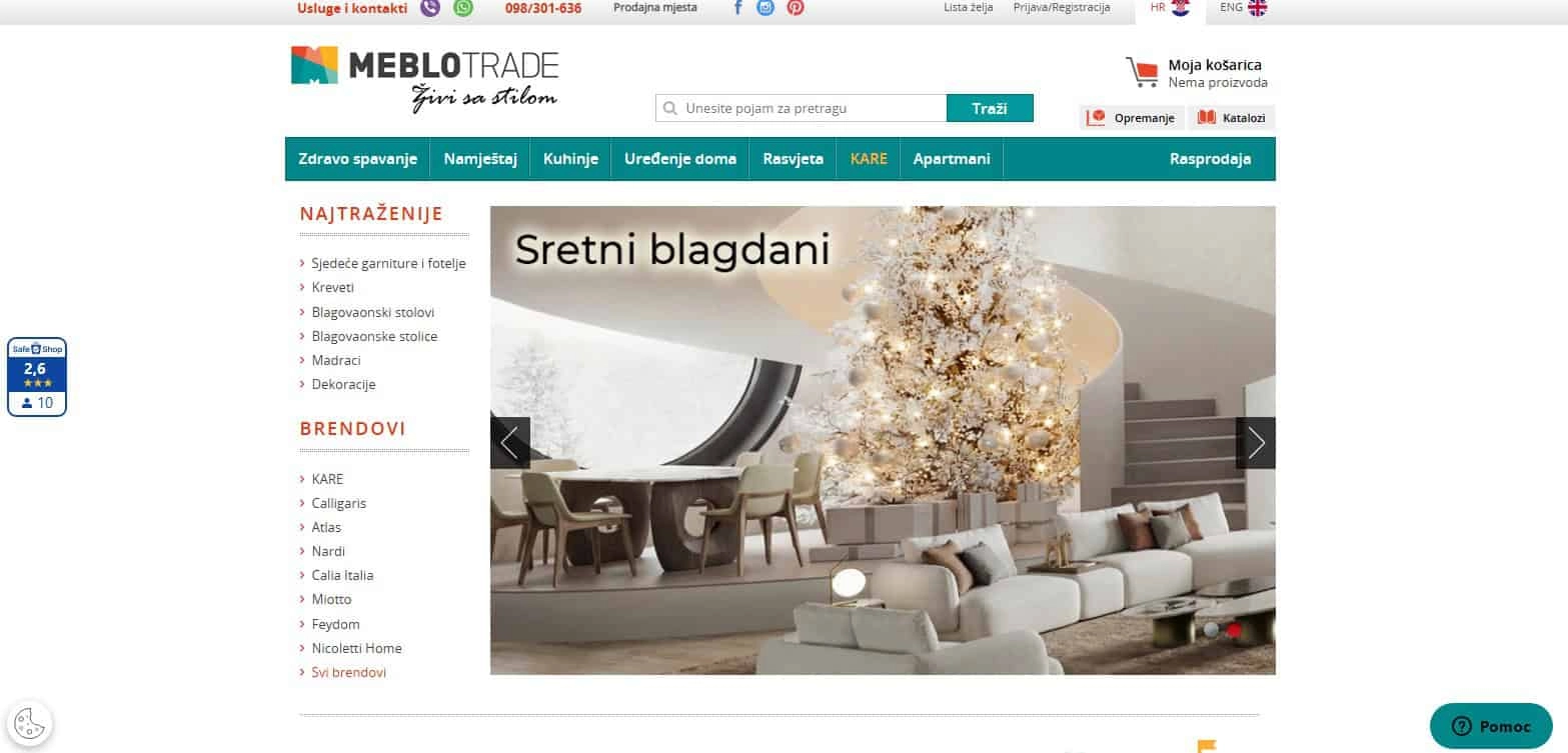 Naslovnica trgovine s namještajem i božićnom jelkom