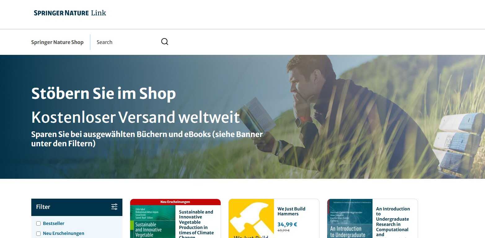 Naslovnica trgovine s muškarcem koji sjedi i čita knjigu